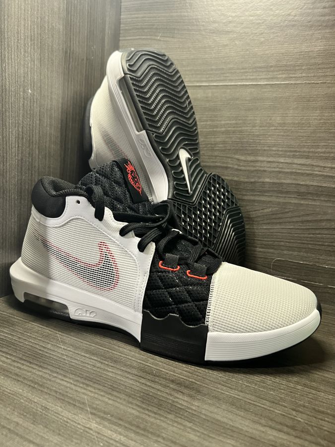 Nike LeBron Witness 8, men's us 14