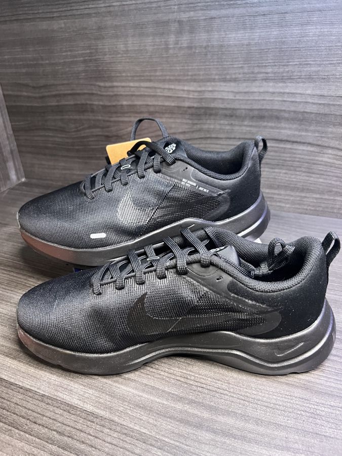 Nike Downshifter 12 4E (Extra Wide), men's us 8